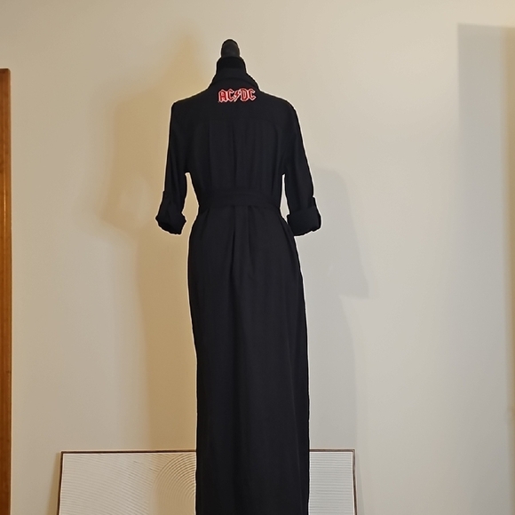 Elegant Black Maxi Dress with AC/DC And Rolling Stones Embroidered Decals - Picture 4 of 13